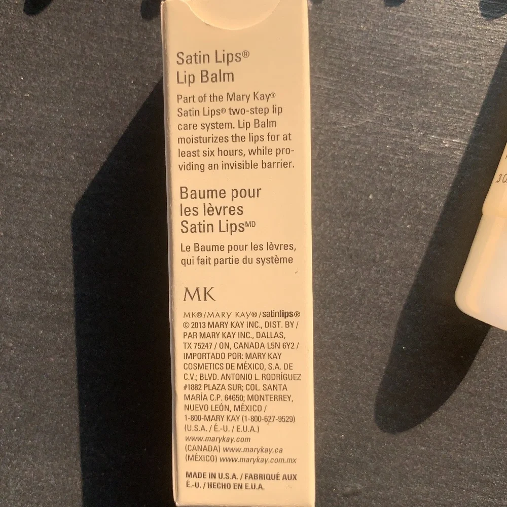 Mary Kay MK Satin Lips Lip Balm, chapstick, moisturizer